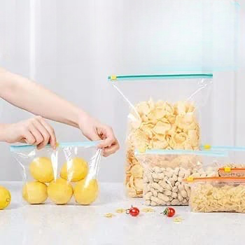 Reusable Zip-Lock Meat Storage Bags, Set of 12 in bpa-free plastic, product photograph